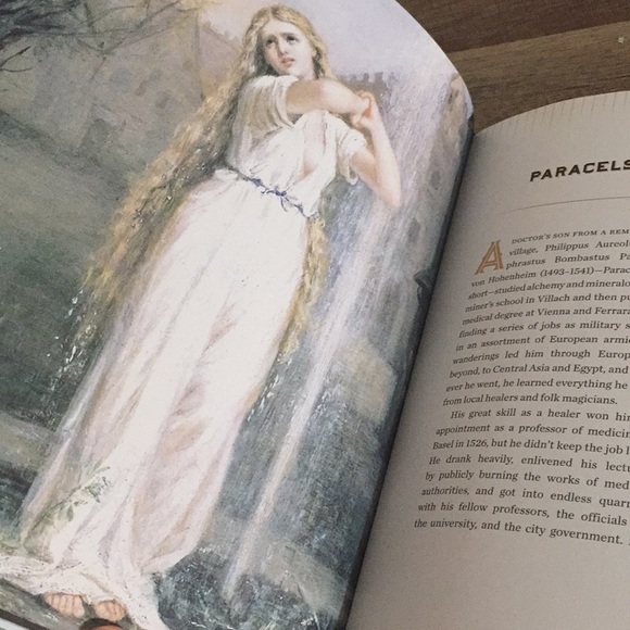 🌟Hardcover Occult Book - Picture 5 of 12